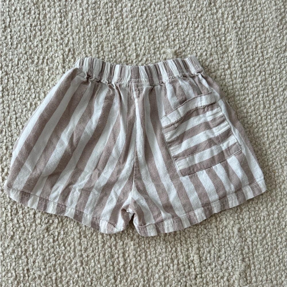 STRIPED BEIGE SHORT | 2y